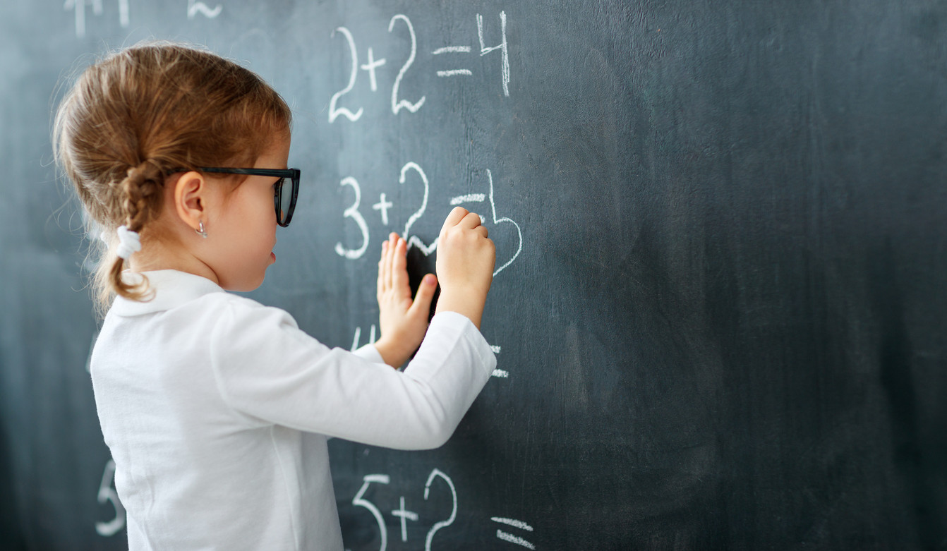 Lee más sobre el artículo Cinco consejos para que los niños mejoren sus habilidades en matemáticas